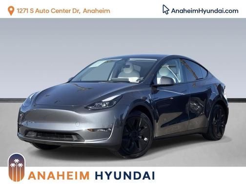 2023 Tesla Model Y Long Range Dual Motor All-Wheel Drive