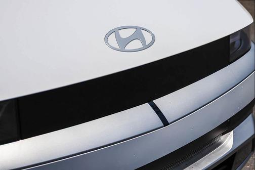 Atlas White 2026 Hyundai IONIQ 5 SEL
