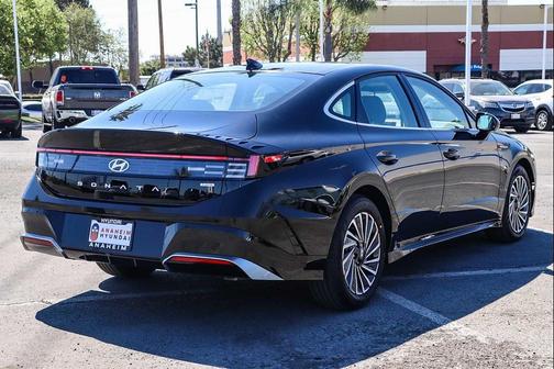 Abyss Black 2026 Hyundai SONATA Hybrid SE