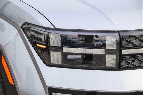 Shimmering Silver 2026 Hyundai SANTA FE HEV Calligraphy