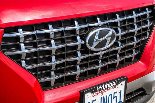 Scarlet Red Pearl 2023 Hyundai VENUE SEL