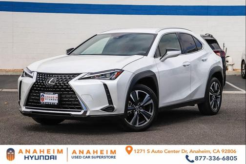 Eminent White Pearl 2022 Lexus UX 200 Base