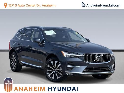 2023 Volvo XC60 B5 Plus Bright Theme