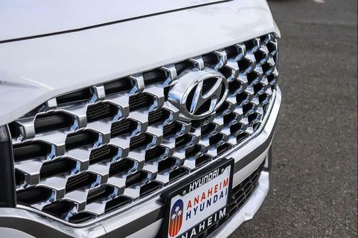 Serenity White Pearl 2023 Hyundai SANTA FE SEL 2.4