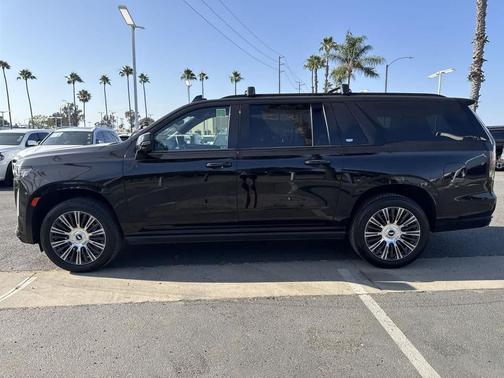 2022 Cadillac Escalade ESV Sport Platinum