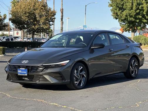 2025 Hyundai ELANTRA Sport