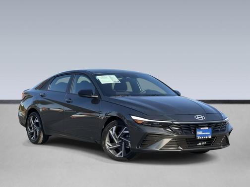 2025 Hyundai ELANTRA Sport