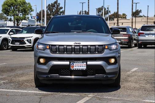 Billet Silver Metallic Clearcoat 2022 Jeep Compass Latitude
