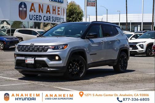 Billet Silver Metallic Clearcoat 2022 Jeep Compass Latitude