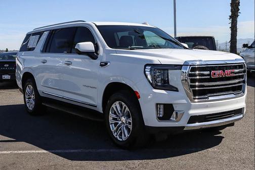 2024 GMC Yukon XL SLT