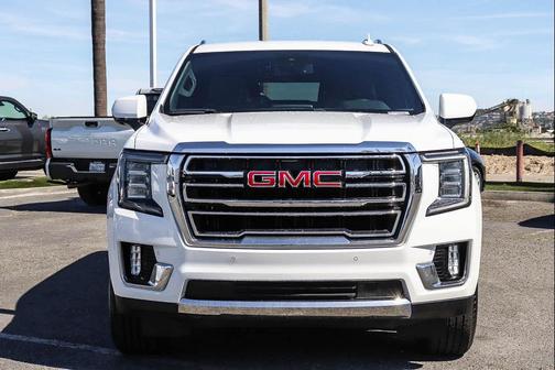 2024 GMC Yukon XL SLT