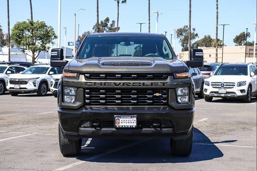 2023 Chevrolet Silverado 2500 Custom