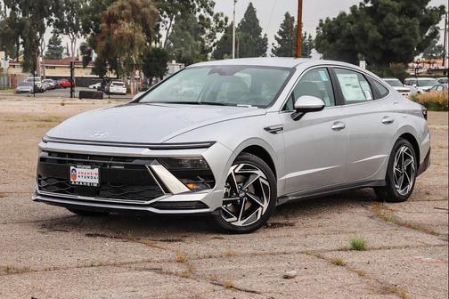 2026 Hyundai SONATA SEL