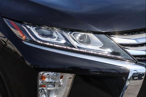 Tarmac Black Metallic 2019 Mitsubishi Eclipse Cross SEL