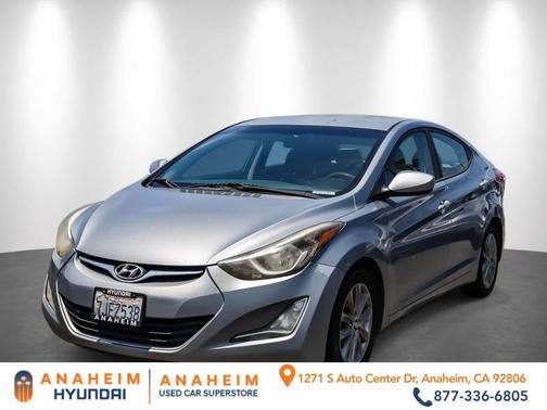 Titanium Gray Metallic 2014 Hyundai ELANTRA SE