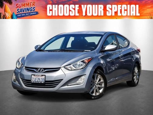 Titanium Gray Metallic 2014 Hyundai ELANTRA SE