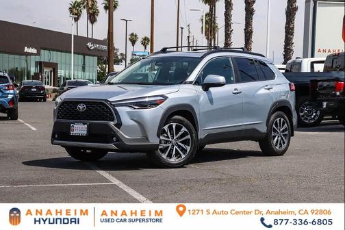 Sonic Silver 2023 Toyota Corolla Cross XLE