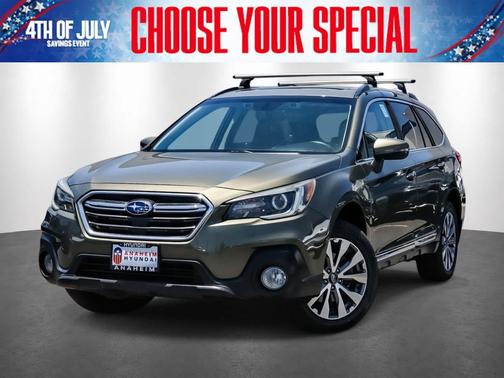 Wilderness Green Metallic 2019 Subaru Outback 2.5i Touring