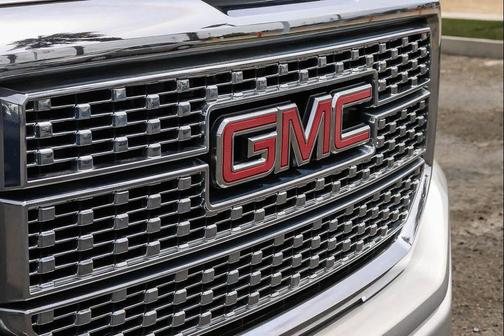 Quicksilver Metallic 2017 GMC Sierra 1500 Denali