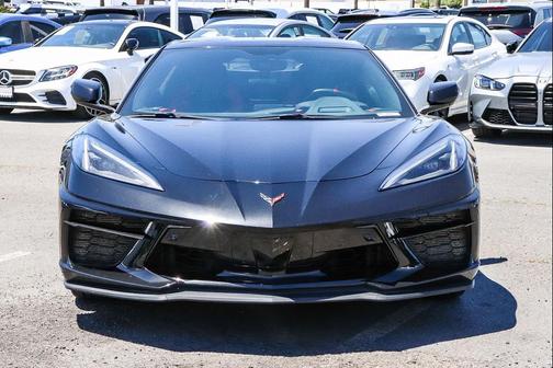 Black 2022 Chevrolet Corvette Stingray w/2LT