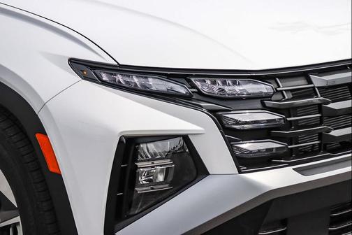 Serenity White Pearl 2026 Hyundai TUCSON SEL Premium