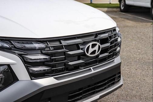 Serenity White Pearl 2026 Hyundai TUCSON SEL Premium