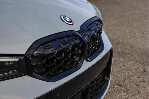 2025 BMW M340 xDrive