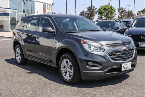 Nightfall Gray Metallic 2017 Chevrolet Equinox LS
