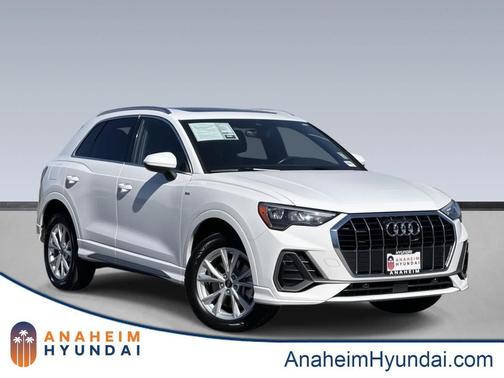 2022 Audi Q3 45 S line Premium
