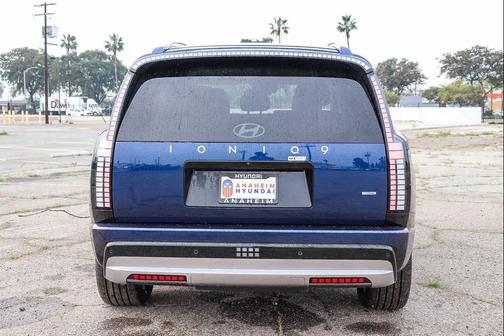 Ionosphere Green 2026 Hyundai IONIQ 9 SEL