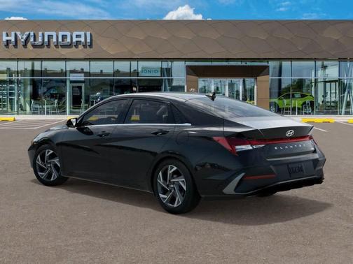 2025 Hyundai ELANTRA HEV Limited