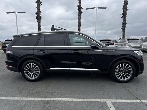 2023 Lincoln Aviator Reserve AWD