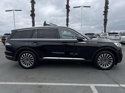 2023 Lincoln Aviator Reserve AWD