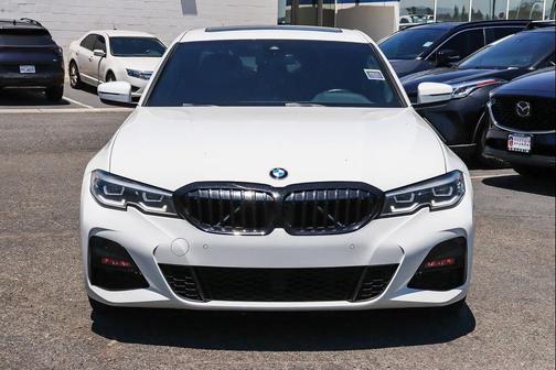 Alpine White 2021 BMW 330 330i