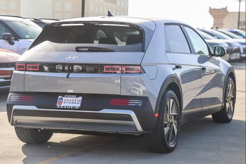 2026 Hyundai IONIQ 5 SEL