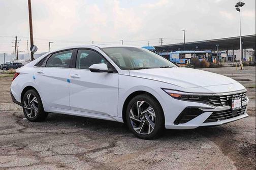 Serenity White 2026 Hyundai ELANTRA HEV Limited