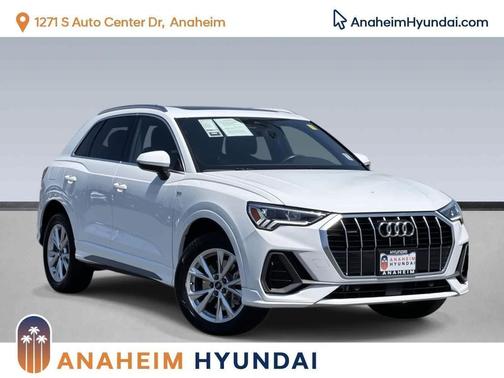 2024 Audi Q3 Premium 45 TFSI S line quattro Tiptronic