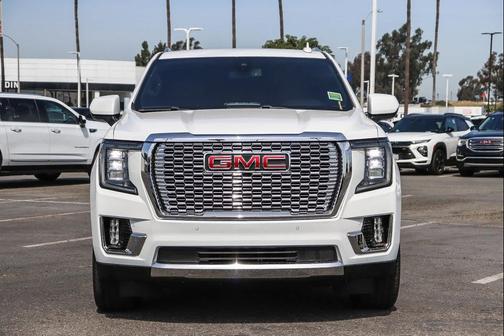 2021 GMC Yukon SLT