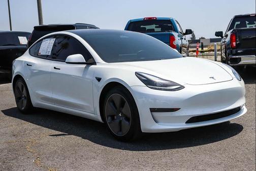 White 2021 Tesla Model 3 Standard Range Plus