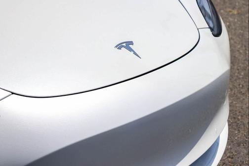White 2021 Tesla Model 3 Standard Range Plus