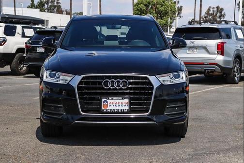 Black 2017 Audi Q3 2.0T Premium