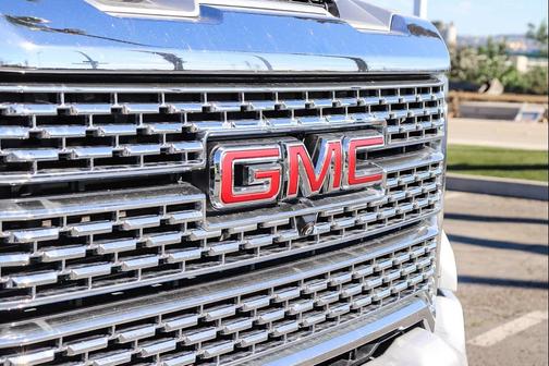 2021 GMC Sierra 2500 Denali