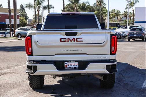 2021 GMC Sierra 2500 Denali