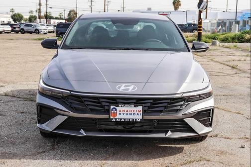 Fluid Metal 2026 Hyundai ELANTRA HEV SEL Sport