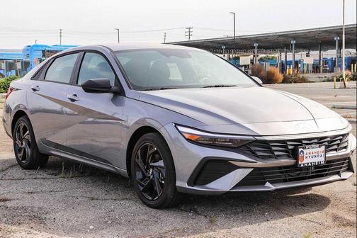 Fluid Metal 2026 Hyundai ELANTRA HEV SEL Sport