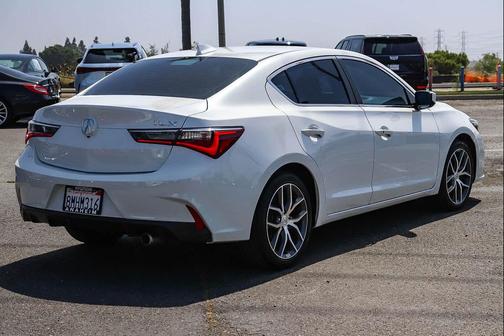 Platinum White Pearl 2019 Acura ILX Premium Package