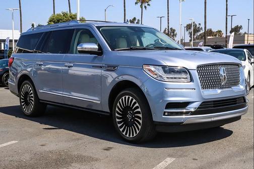 Chroma Crystal Blue 2021 Lincoln Navigator Black Label
