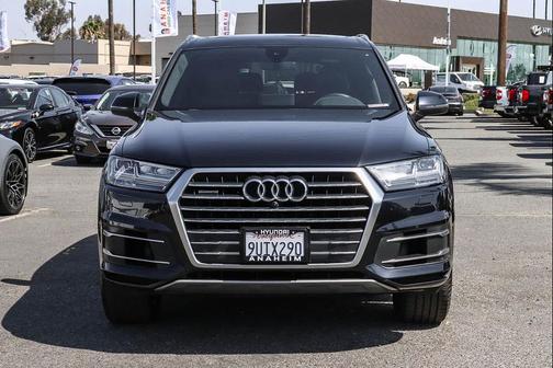 Blue 2018 Audi Q7 3.0T Premium Plus