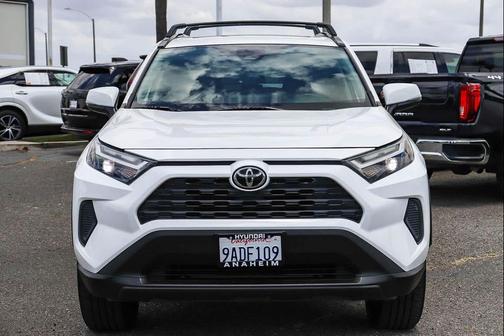 White 2022 Toyota RAV4 XLE