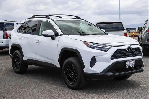 White 2022 Toyota RAV4 XLE